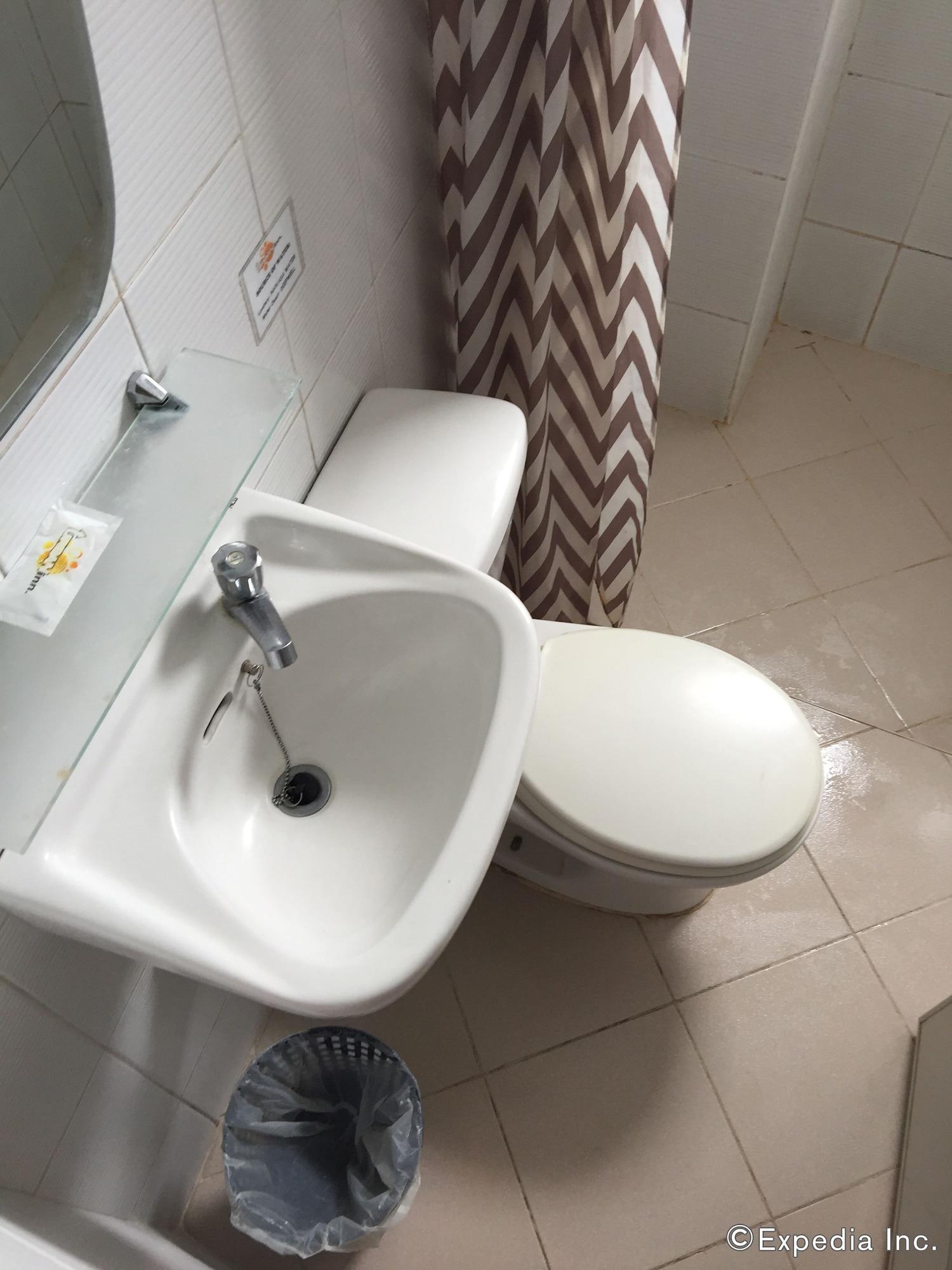 Urban Inn Iloilo Bagian luar foto